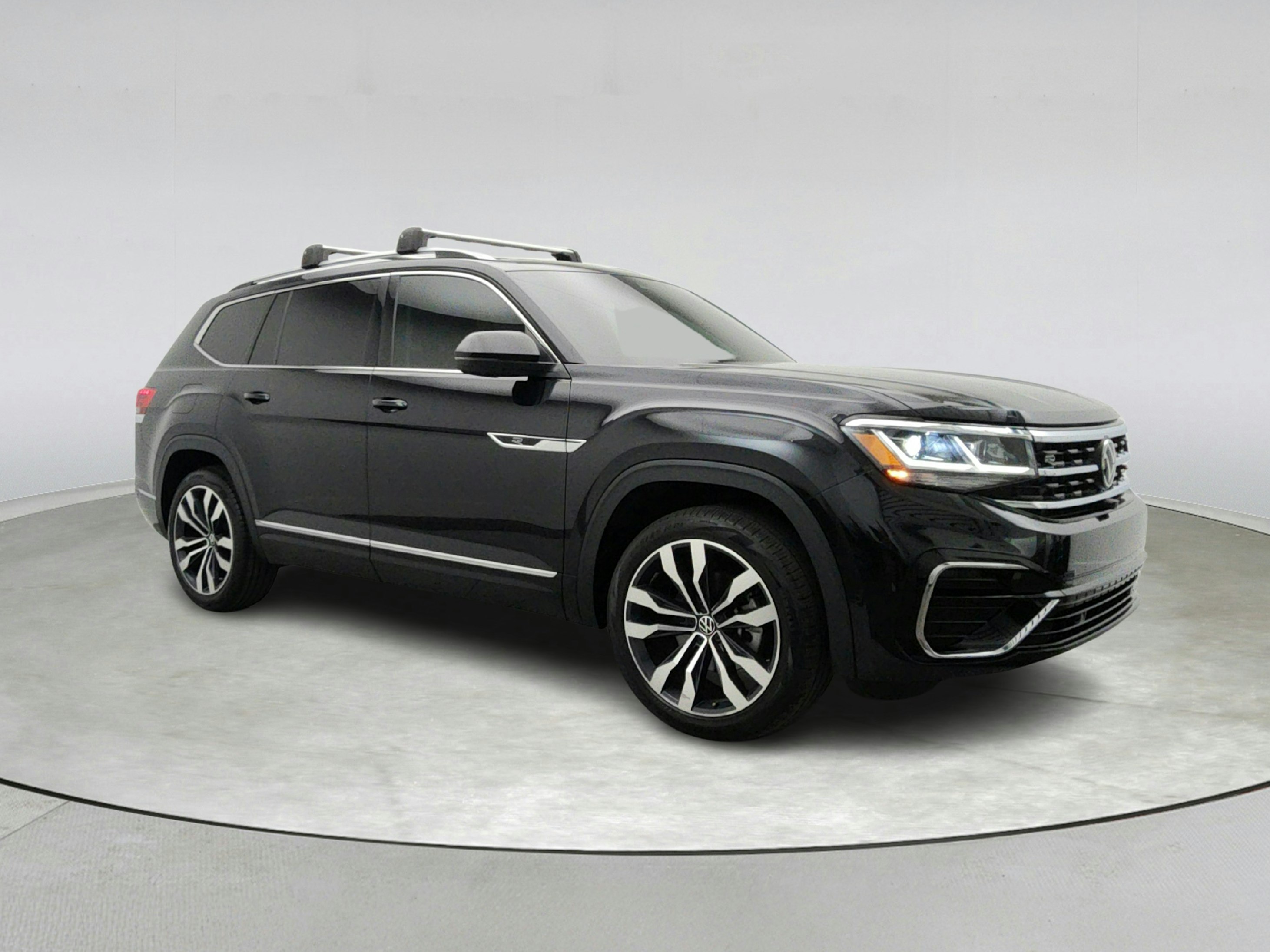 2022 Volkswagen Atlas V6 SEL Premium R-Line photo 2